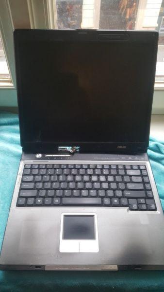 Stary laptop na części ASUS A3H Rynek Glowny