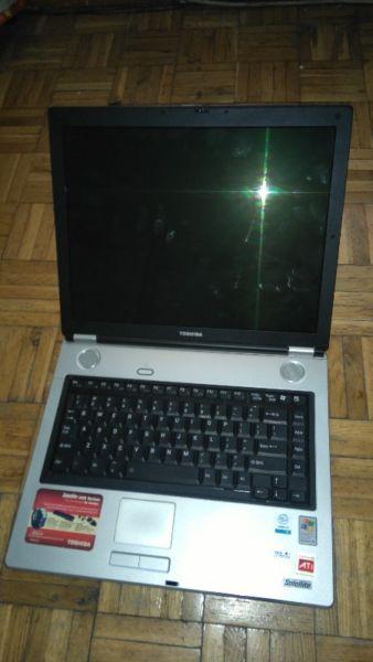 Laptop Toshiba Satellite A85