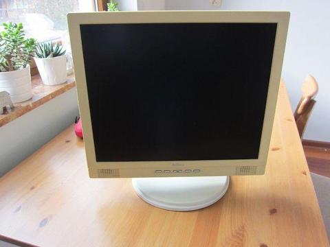 Monitor LCD Belinea 10 17 30 z głośnikami 17'