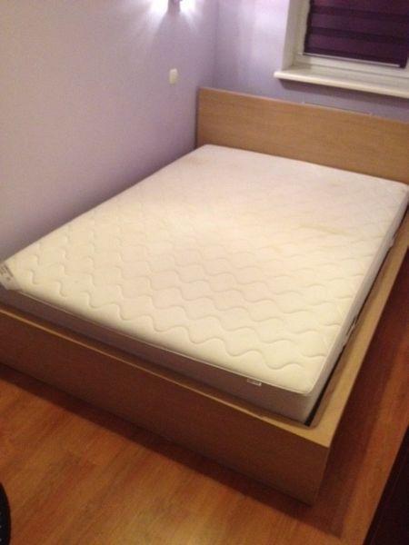 Do sprzedania łóżko + materac Ikea