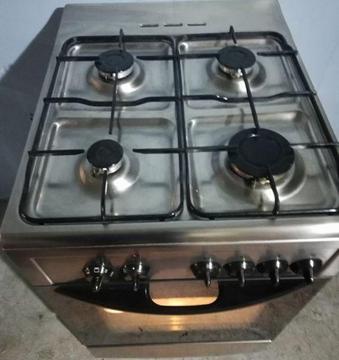 Srebrna kuchnia gazowa Mastercook Dynamic - możliwy transport