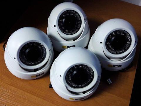 Kamery CCTV wew. kopułka BCS-DP470IR30 2.8-12mm 650 linii (4 szt.)
