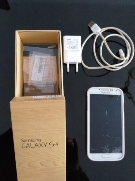 Sprzedam Samsung Galaxy S4 GT-I9515