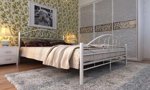 Metalowe łóżko 140 x 200 cm(60693)