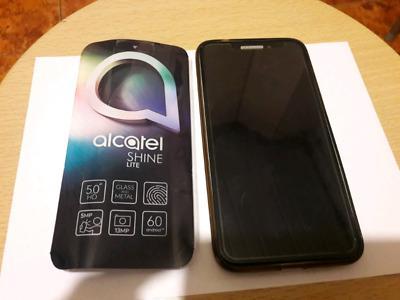Telefon Alcatel shine