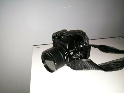 Sprzedam aparat cyfrowy Nikon Coolpix 8700
