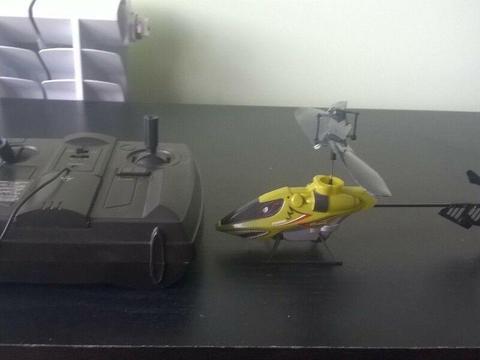 mini helikopter