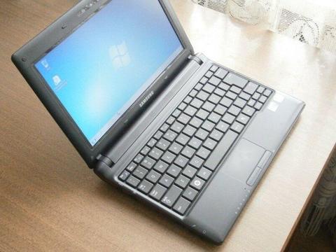 Laptop Samsung N145 10,1cala/1GB/320GB/Windows7