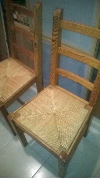 Krzesła drewniane- stół szklany--stoły/biurka na kółkach IKEA-stolik RTV HEMNES-komody IKEA BESTA