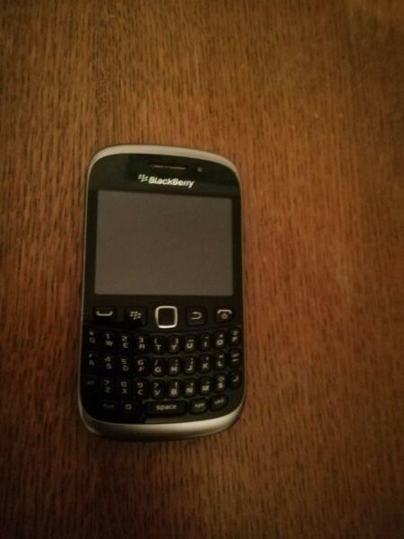 Smartphone Blackberry Curve 9320 stan bardzo dobry!