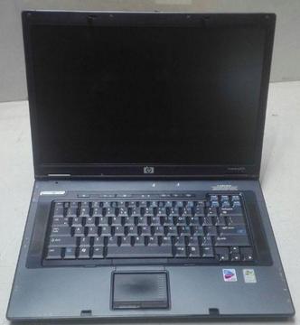 Laptop HP nx8220 sprawny zadbany