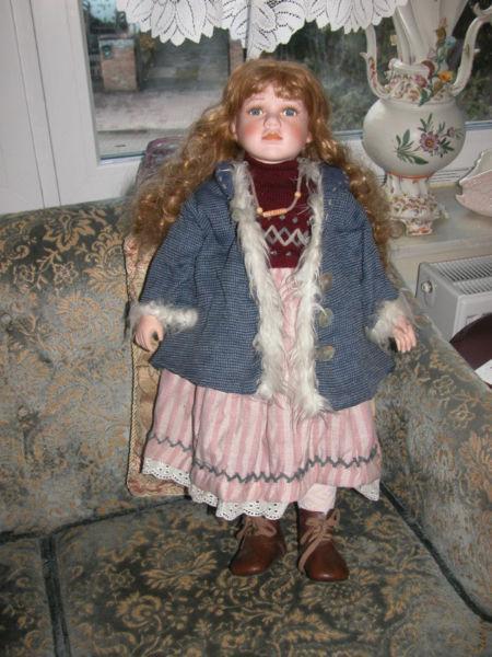 piękna markowa lalka porcelanowa 65cm