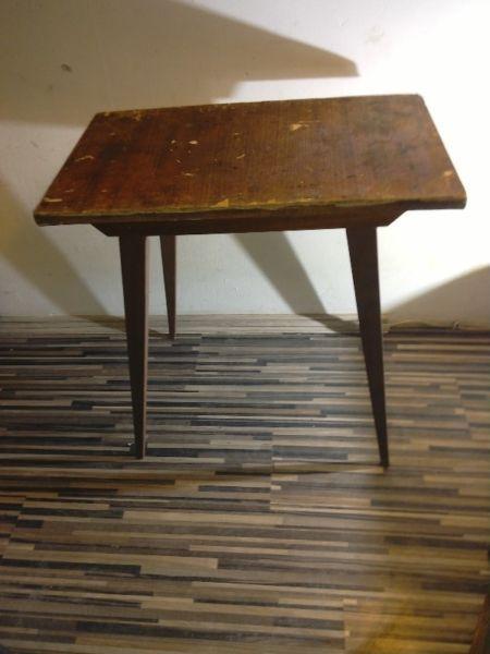 stolik stół retro prl vintage unikat stary wysyłka mały wysoki zdrowy