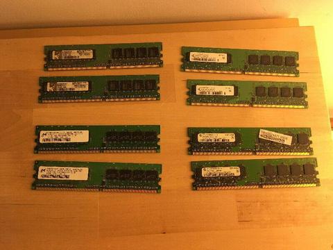 Sprzedam pamieć RAM DDR 2, 4 G (8 x512 Mb)