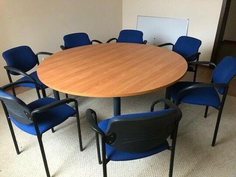 Meble biurowe - komplet: szafa, fotele, stół, krzesła