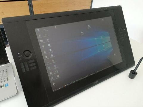 sprzedam tablet graficzny Wacom CINTIQ 24HD LCD 24