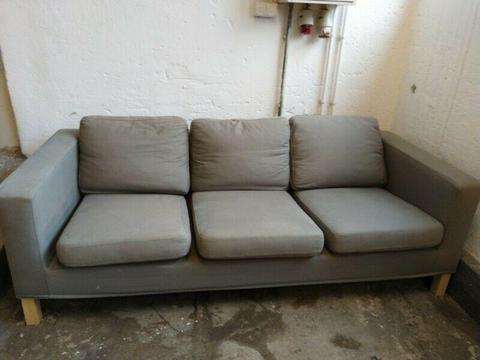 Trzy osobowa sofa Ikea