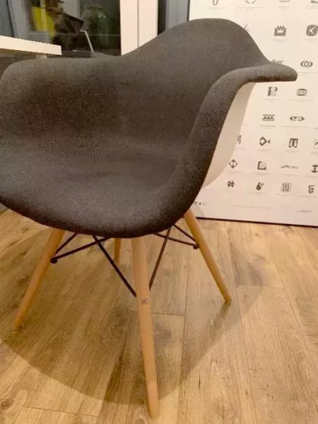 Krzesło inspirowane firmą Eames