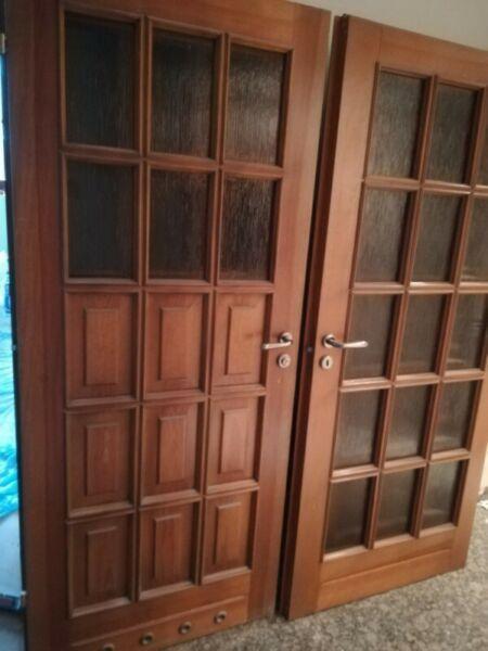 Drzwi drewniane wewnętrzne (cena za 7 sztuk)