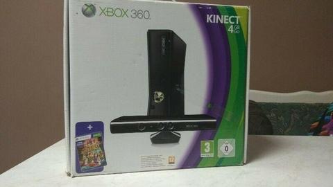 Sprzedam Xbox360 4GB Kinect + dysk 500GB + 2xkontroler + 12 gier