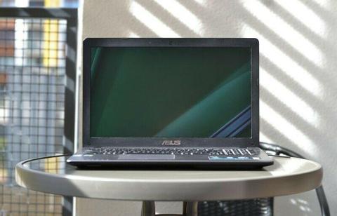 Sprawny Laptop AsusR510 15 cali : Intel i7/GTX850m/12GB ram/750GB hdd