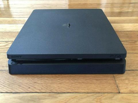 playstation 4 500gb slim uzywane z padem bez gier