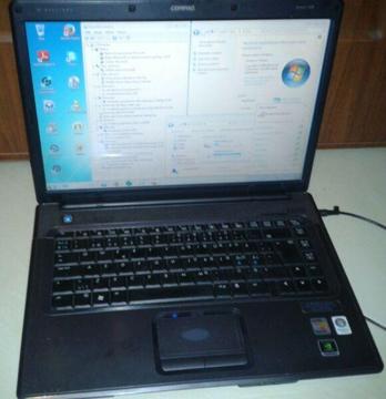 Wydajny Dwurdzeniowy Laptop HP Compaq Presario F500