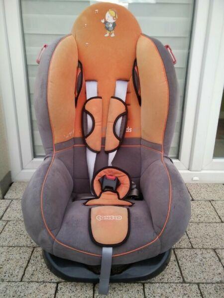 Fotelik CONECO 9-15 kg, bezpieczny, stan dobry