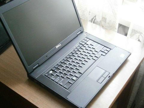 Laptop Dell E5500 Intel P8700/2GB/200GB/Vista.Polecam!!!