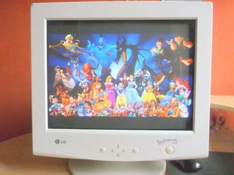 MONITOR ,, LG