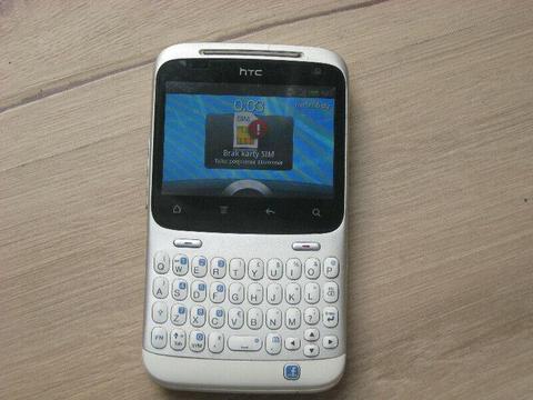 Smartfon HTC ChaCha z klawiaturą
