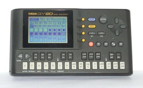 Yamaha QY-20 Moduł MIDI, 3 w 1
