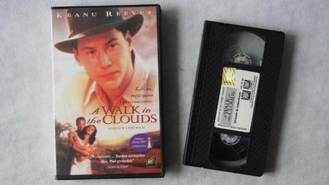 Film Spacer w chmurach na kasecie VHS wideo
